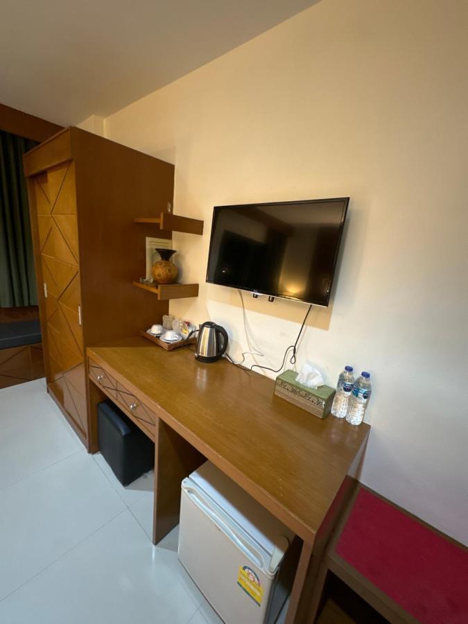 The Prisha Inn Patong Екстериор снимка